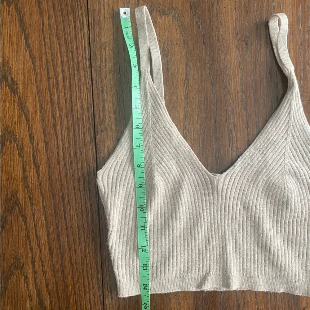 2/$15 Garage Tan Ribbed Knit Cropped Tank Small - Picture 8 of 9